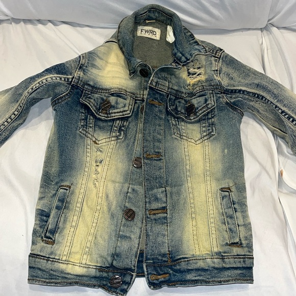 FRWD Boys Two Tone Distressed Denim Trucker Jacket size 4 - Picture 2 of 5